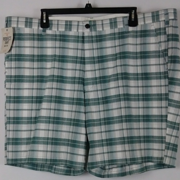 NWT Dockers plaid shorts Men's size 50 - Picture 5 of 7